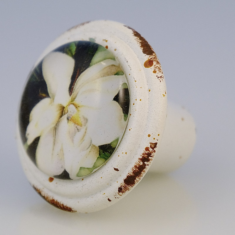 Retro Southern Living Magnolia Flower Knob