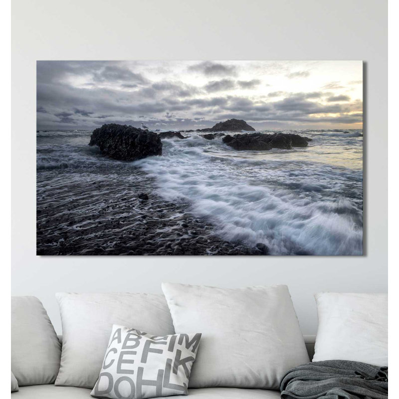 «Lighthouse», reproduction de photo, H 28 po x l 48 po x P 1,5 po, Toile tendue