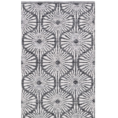 Tapis noir / ivoire à motif géométrique tissé à plat à la main Oak Hill