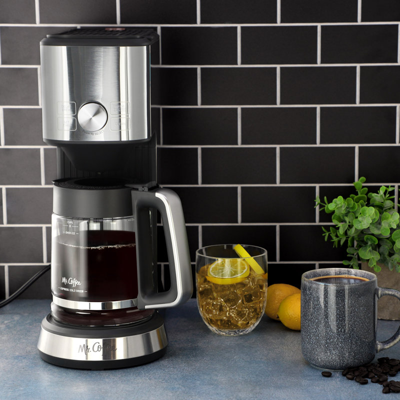 Cafetière intelligente et Mr. Mr. Perfect Perfect