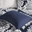 77335735a Comforter