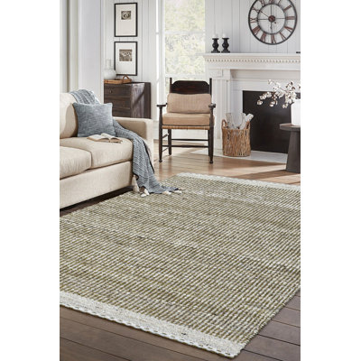 Tapis performance noué à la main Darcy - vert - 5 pi 6 po x 8 pi 6 po