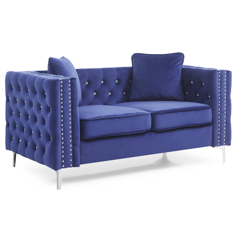 Chic Contemporary Loveseat