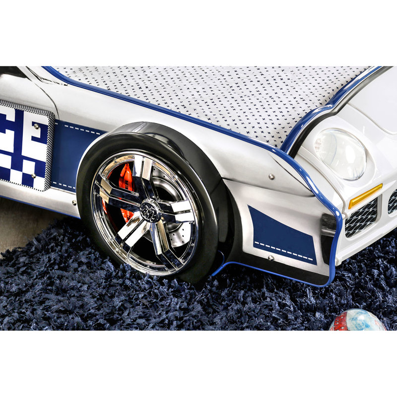 Lit simple moderne avec thème voiture, surface ultrabrillante, supports en métal, ensemble de lattes, bleu et blanc pour la conception de la chambre à coucher, décoration