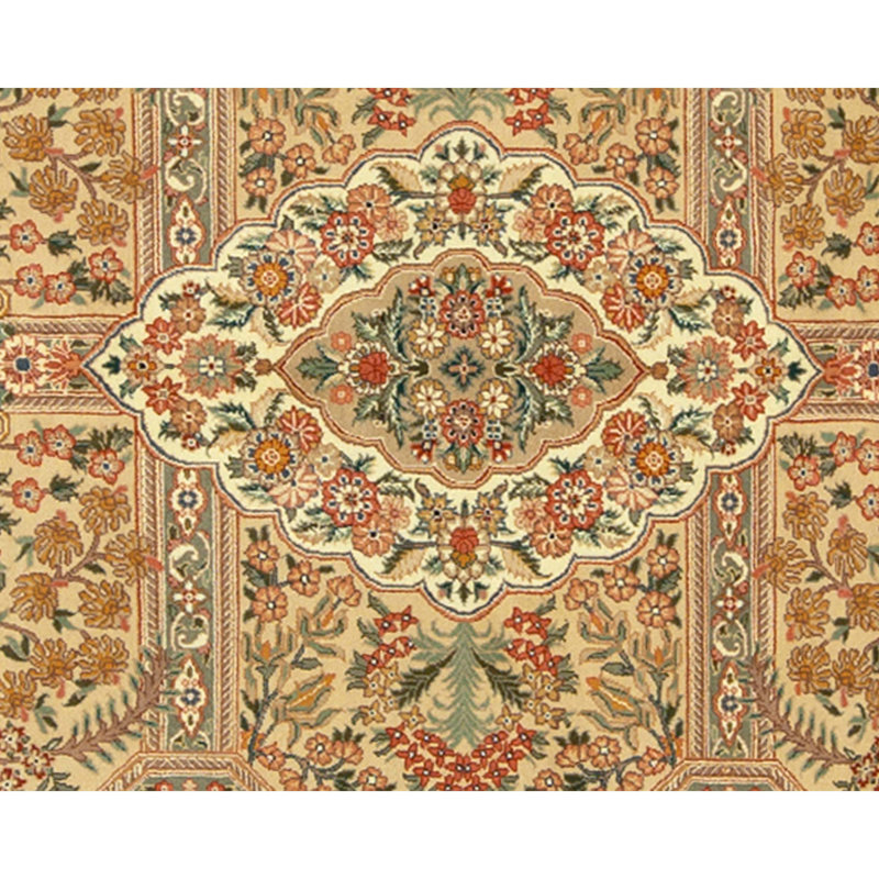 High-Quality Hand-Knotted Beige And Ivory Area Rug