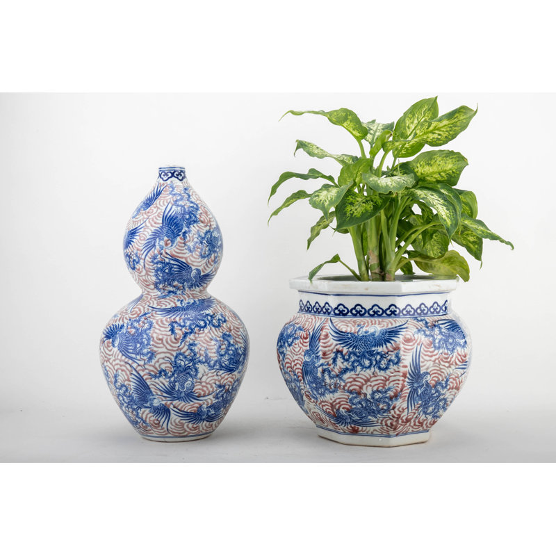 Porcelain Vase Dragons