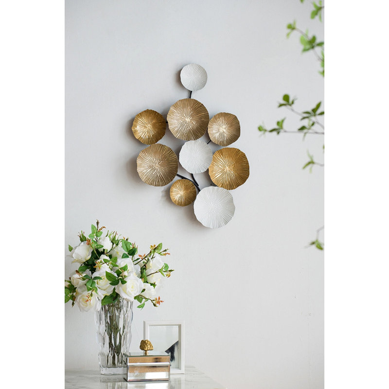 Décoration murale cercles multiples en métal