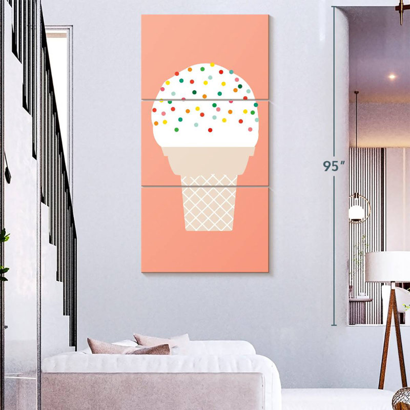 Cornet de glace II, H 62 po x l 30 po