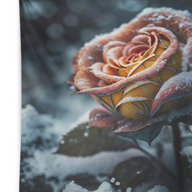 Polyester avec fleur rose dans une forêt et tapisserie avec des punaises, H 50 po x l 60 po