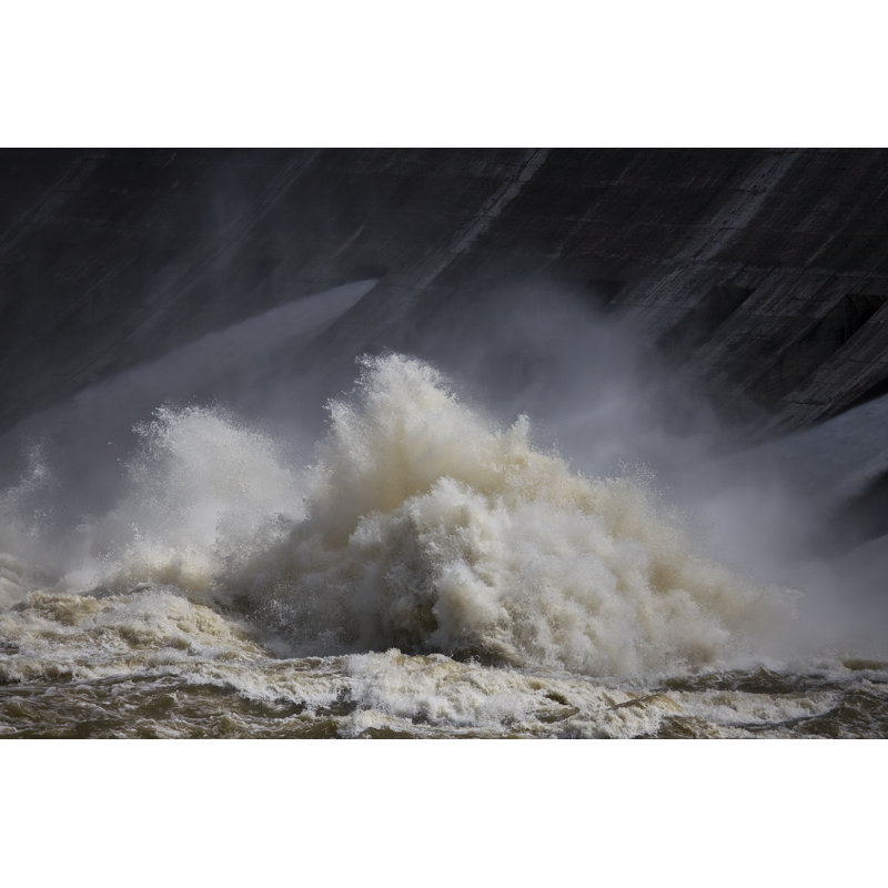 «Crashing Water» par Dlanier, H 8 po x l 12 po