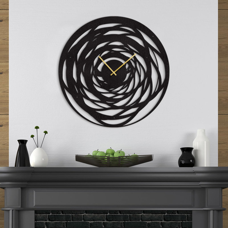 Grande horloge murale abstraite spirale murale en métal Vortex, Noir, L 30 po x H 30 po
