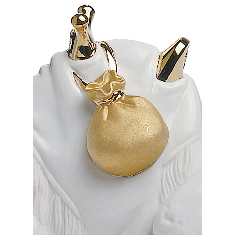 Figurine chameau assise