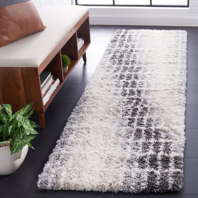 Thorntown Shag 800 Performance Geometric Rug, Runner 2'3" x 8'