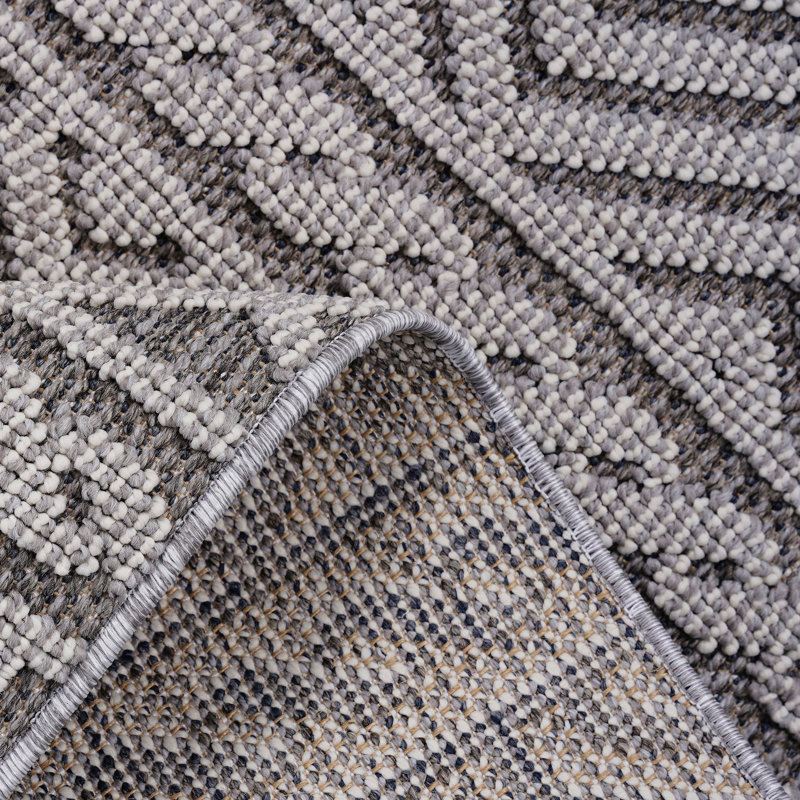 Collection Geometric Indoor/Outdoor Area Rug, Rectangle 7'9" x 10'