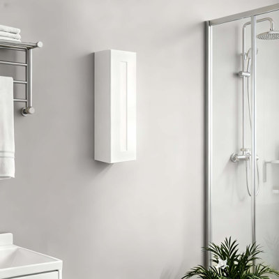 Armoire murale en bois massif avec portes à fermeture douce et rangement réglable