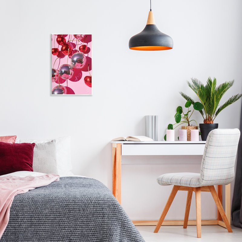Plaque murale cerise fruits disco, design par LSR Design Studio, H 19 po x l 13 po