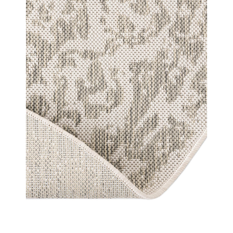 Ornate Lamotte Indoor/Outdoor Area Rug, Round 13'1"