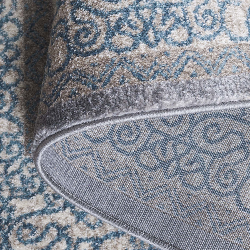 Tapis performance oriental Sofia Weigle, Rectangle 5 pi 1 po x 7 pi 7 po