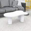 Table basse moderne en forme de nuage avec bords arrondis et pieds cylindriques-1544801375