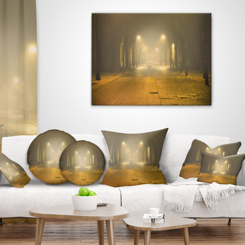 Coussin décoratif paysage urbain, H 18 po x l 18 po