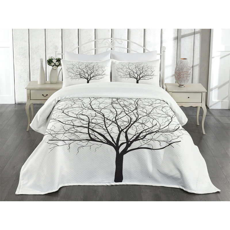 King White Quilted Bedspread Set with Tree Design