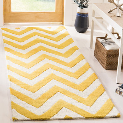 Nero Chevron Wool Hand Woven Area Rug