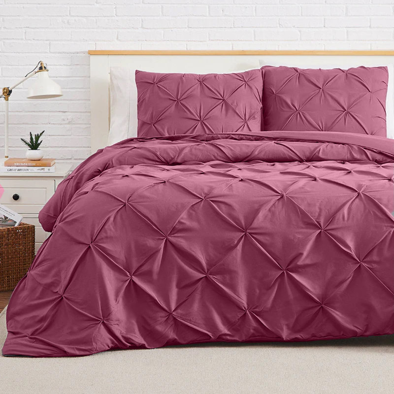  Luxurious Microfiber Pintuck Design Duvet Cover With Pillowcases , King Duvet Cover + 2 Standard Pillowcases, Burgundy