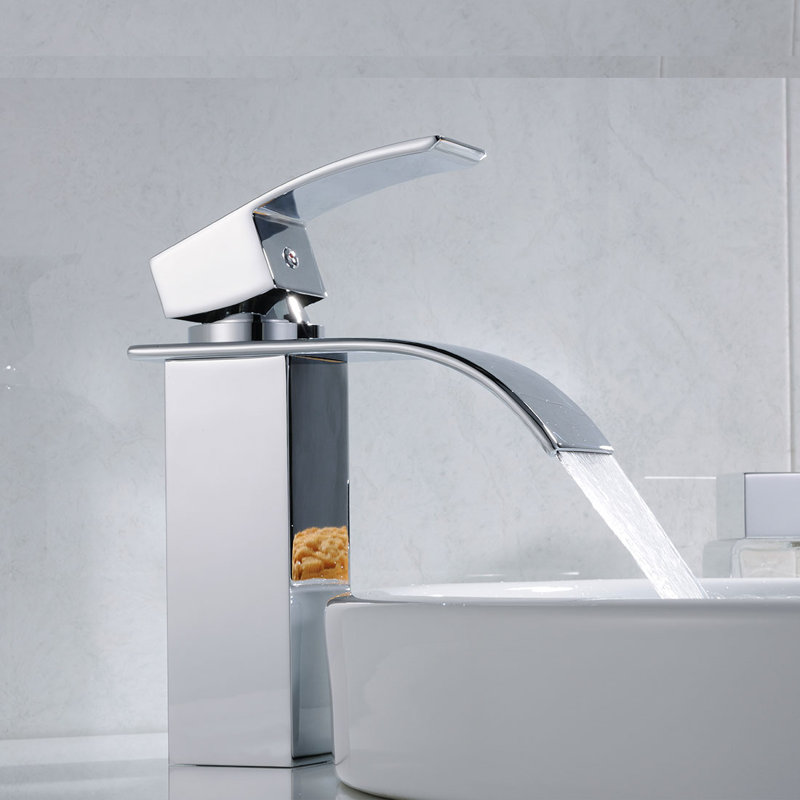 Robinet de salle de bain à un trou, Chrome