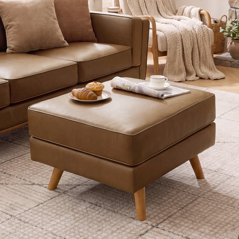 Repose-pieds rembourré de style Mid-Century de 29,7 po de large Havens, repose-pieds en similicuir avec pieds en bois massif, tabouret de table basse pour le salon, la chambre à coucher et le vestibule