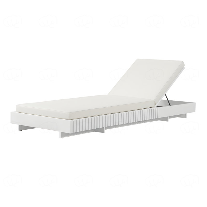 Chaise longue d'extérieur avec coussin hydrofuge crème