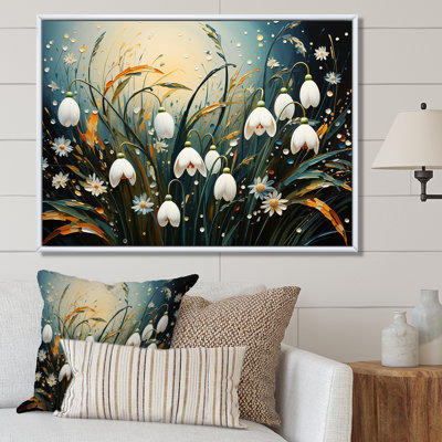 «Mountain Snowdrops Charm In Winter», reproduction sur toile