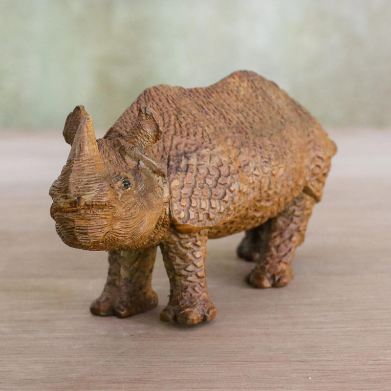 Gnni Figurines & Sculptures