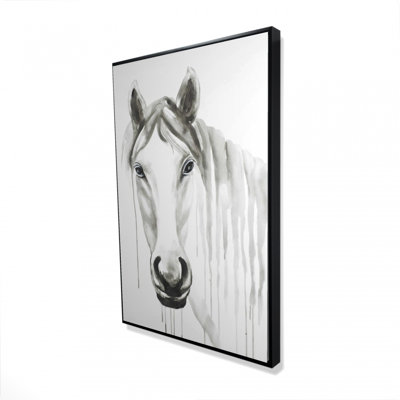 «Cheval blanc solitaire»