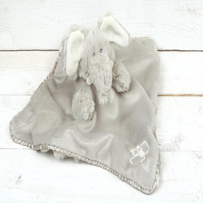 Lovis Baby Blanket