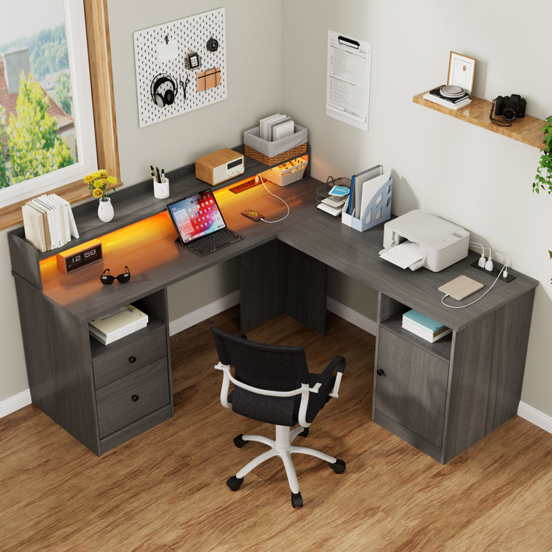 Bureau d'ordinateur en L avec lumières DEL et prises de courant, Gris