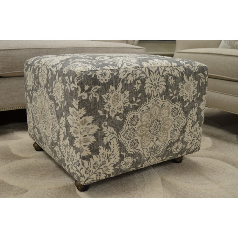 Cunningham Upholstered Ottoman, Macarena 41