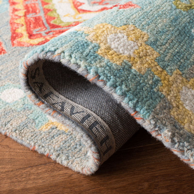 Vahakn Hand Tufted Wool Southwestern Rug, Rectangle 2' x 3'