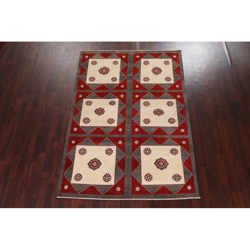 Tapis géométrique Gabbeh Kashkoli noué à la main 5 pi 7 po x 8 pi 0 po
