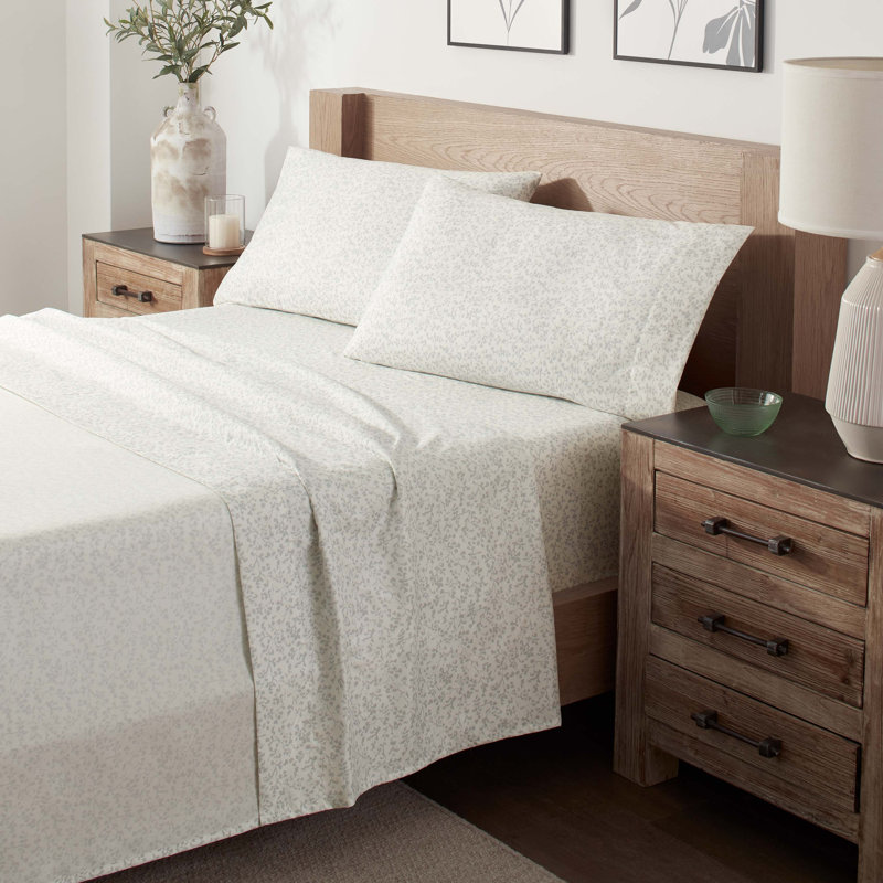Martex Fresh & Collected Mona Sheet Set, Queen Sheet Set with 2 Pillowcases