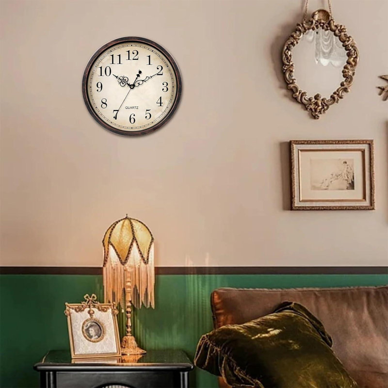 Vintage Wall Clock, Silent 14" Non Ticking Retro Round Clock Quartz Decorative Battery Operated Wall Clock For Kitchen,Office,Classroom,Bedroom,Living Room Decor
