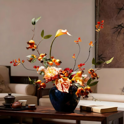 Ornements de fleurs simulées