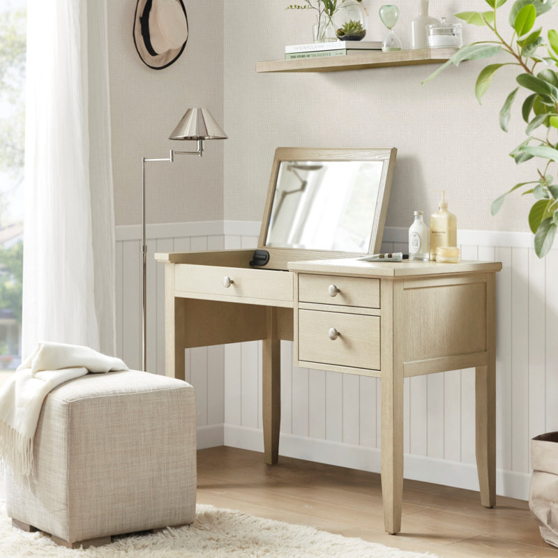 Commode en bois massif