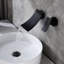 Robinet de salle de bain mural-118499373