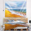 Tapisserie sombre plage sous un ciel nuageux-28508310