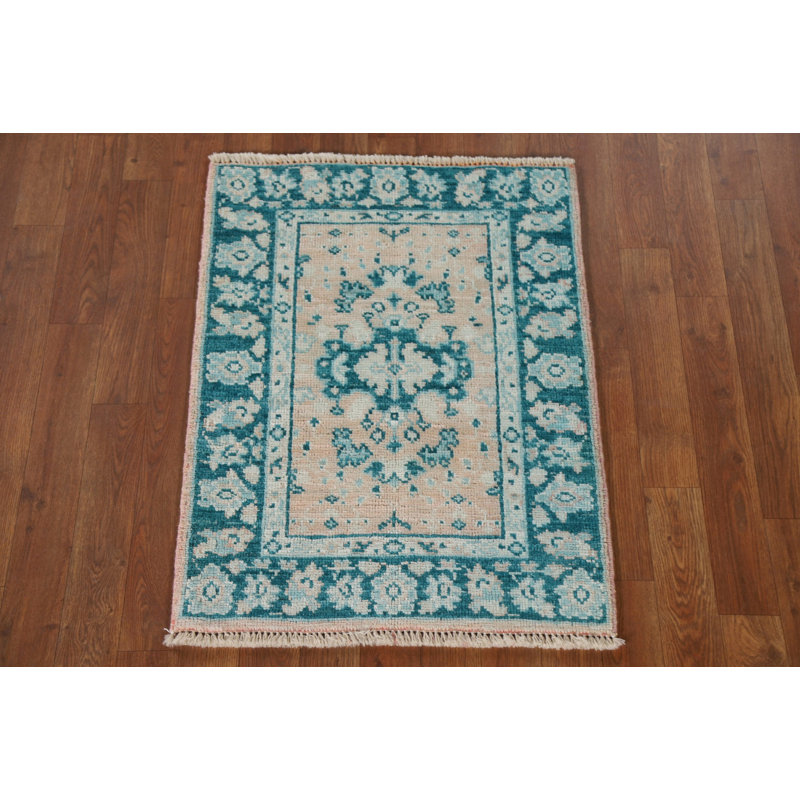 Tapis turc en laine Oushak