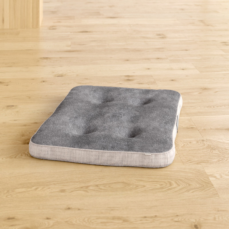 Deluna Pet Bed, Large (66.04cm W x 91.44cm D x 7.62cm H)