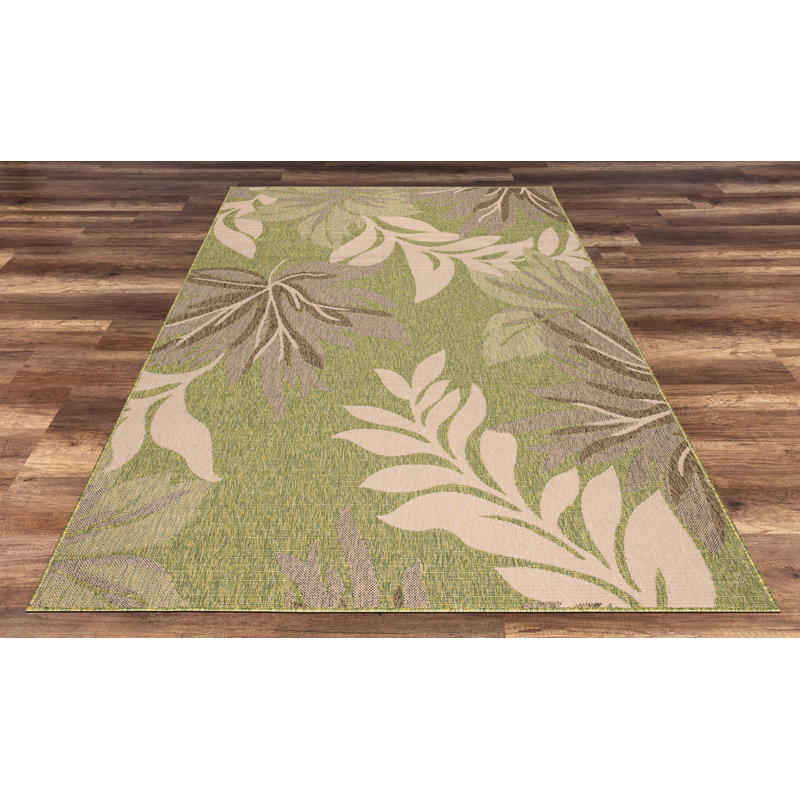 Leavitt Floral Indoor / Outdoor Rug, Rectangle 5'3" x 7'7"