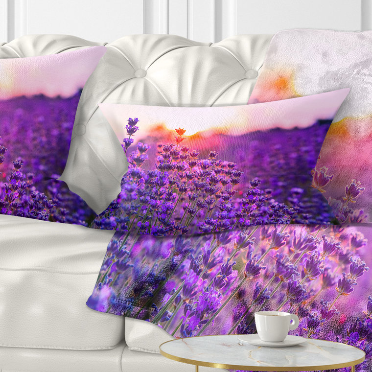 Coussin de soleil sur le blanc floral d’été, Rectangulaire, 12 po x 20 po