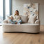 Causeuse incurvée 65,35 po avec coussins à ressorts ensachés pour siège moelleux, petit espace avec 3 coussins décoratifs, aucun assemblage requis-274505463
