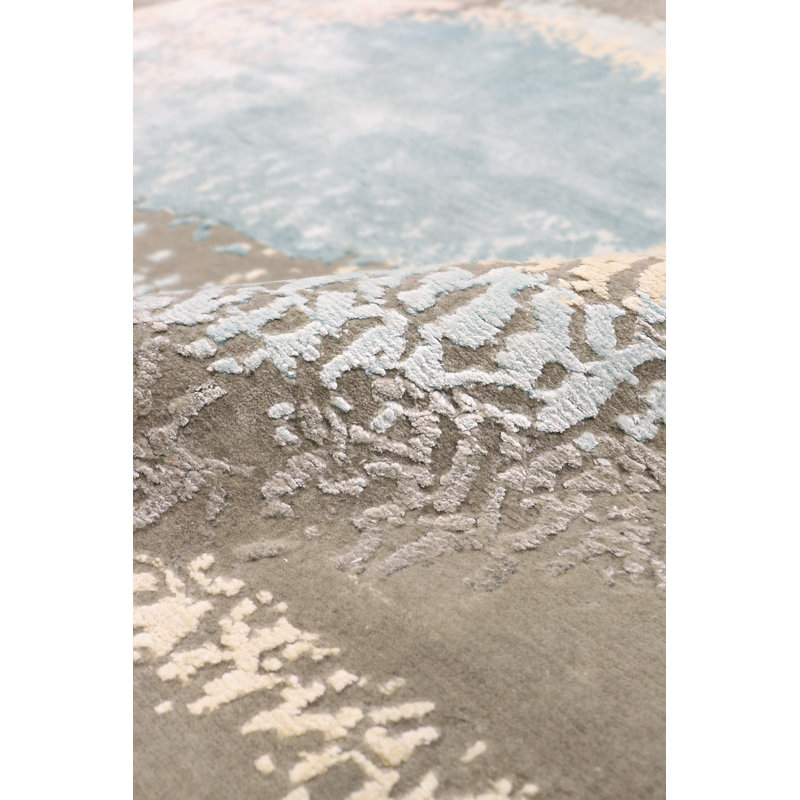 Handmade Wool Abstract Area Rug